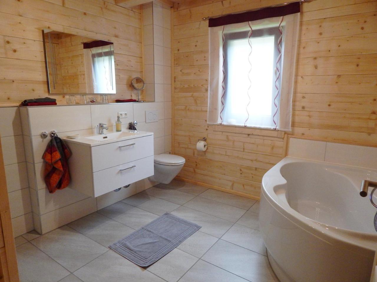 Holzblockhaus Stark كيلهايم المظهر الخارجي الصورة